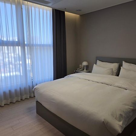 Hotel The Designers Lyj Suite Yeoksam 首爾 外观 照片