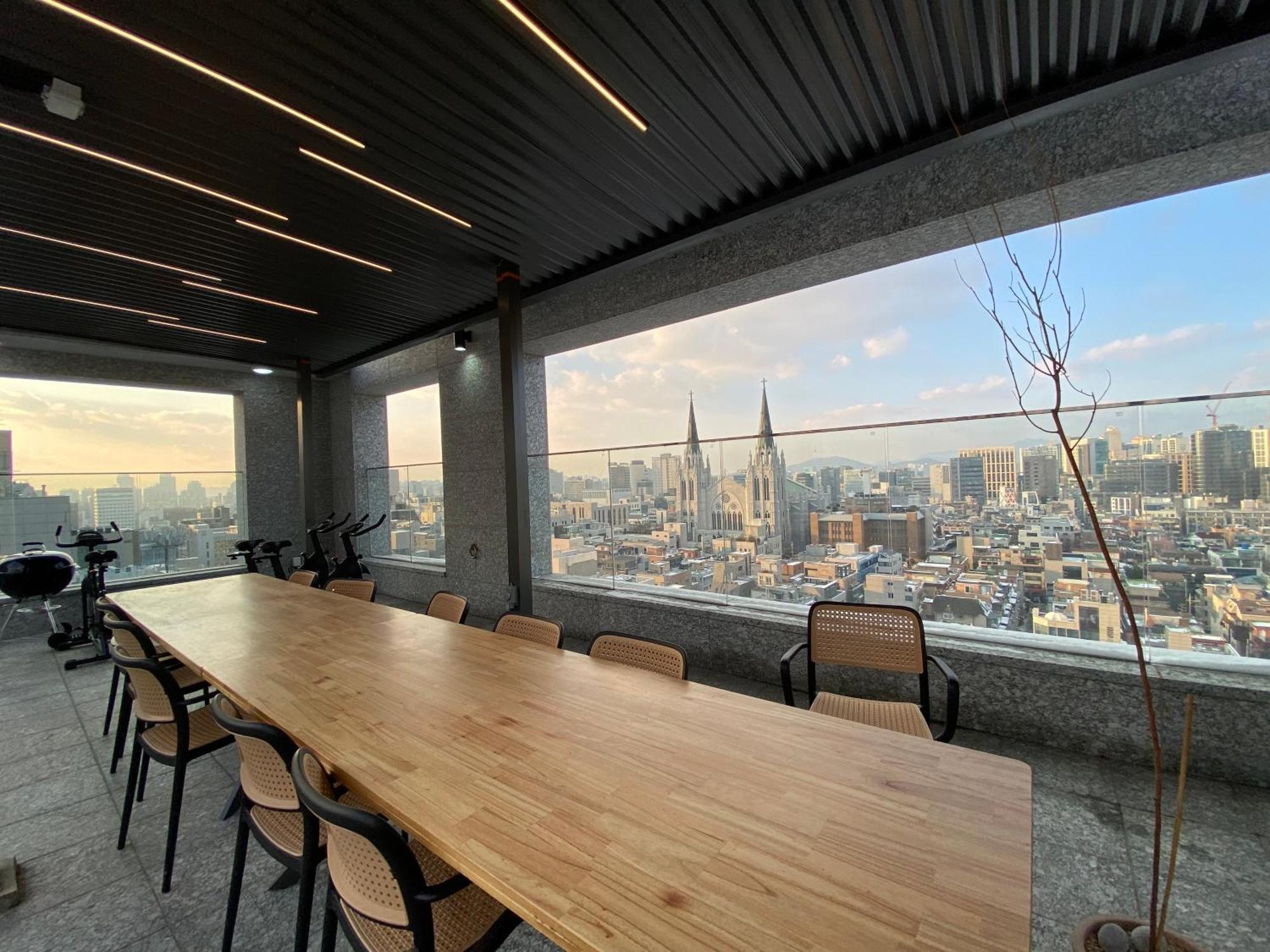 Hotel The Designers Lyj Suite Yeoksam 首爾 外观 照片